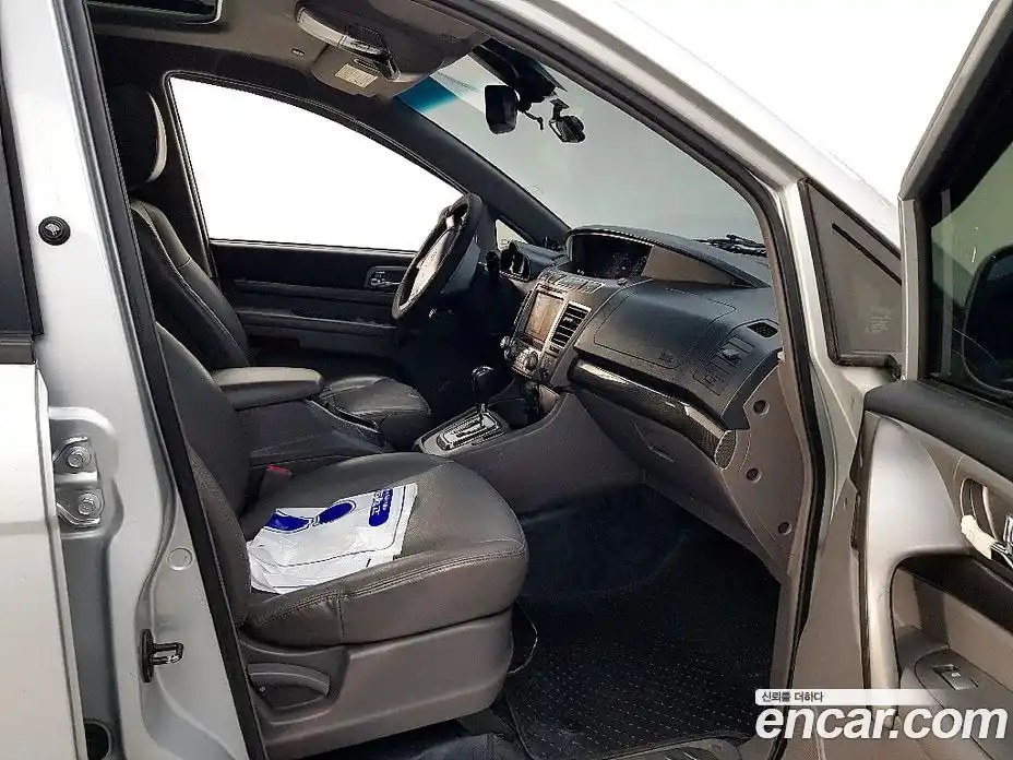 SsangYong Korando 2015 2.0 Автомат в Москве № 34437, фото 16