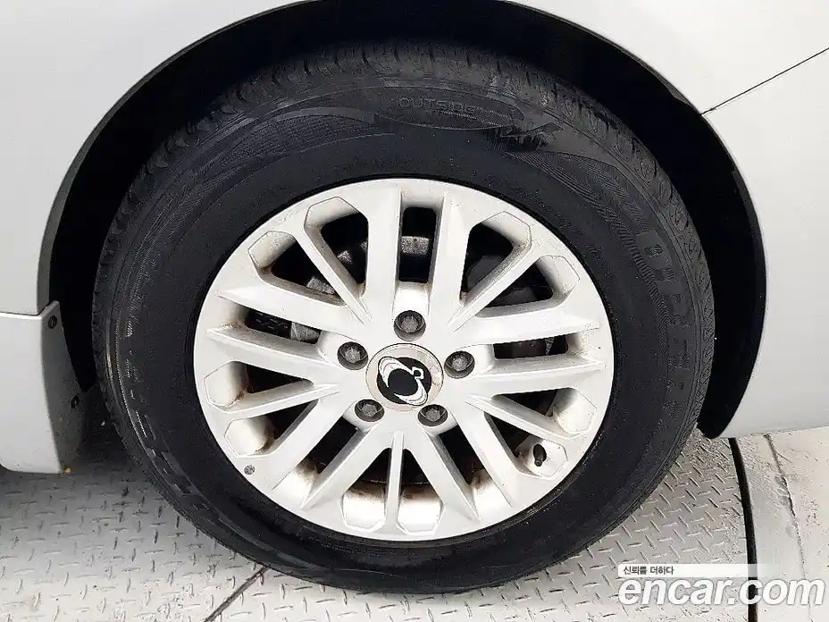 SsangYong Korando 2015 2.0 Автомат в Москве № 34437, фото 20