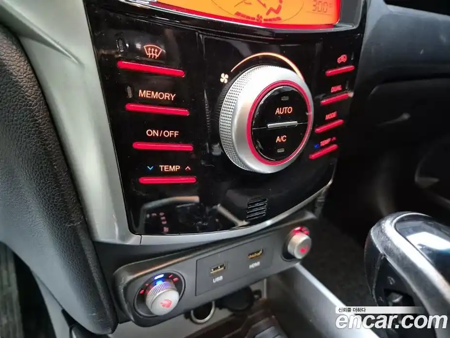 SsangYong TIBOLI 2016 1.6 Автомат в Москве № 35663, фото 16