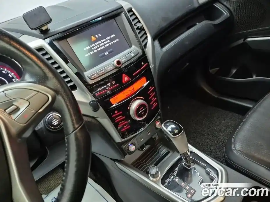 SsangYong TIBOLI 2016 1.6 Автомат в Москве № 35663, фото 10