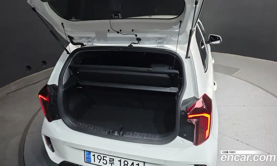 Kia Morning 2025 1.0 Автомат в Москве № 360208, фото 20