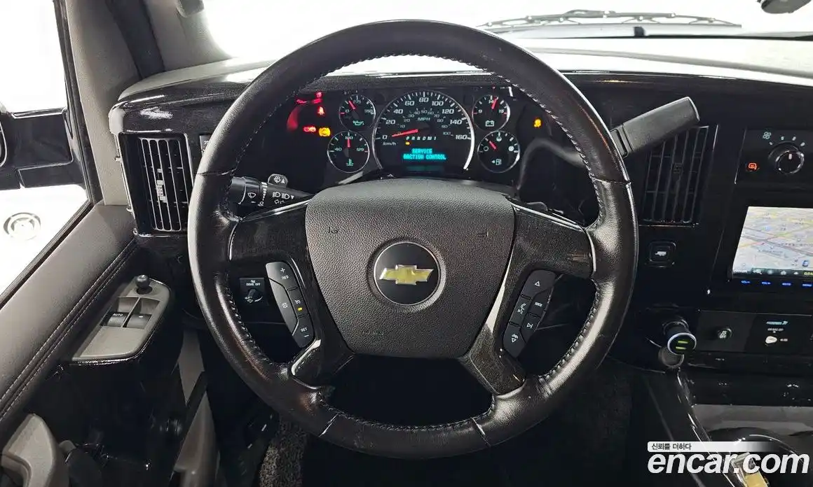 Chevrolet Express Van 2017 6.0 Автомат в Москве № 363532, фото 13