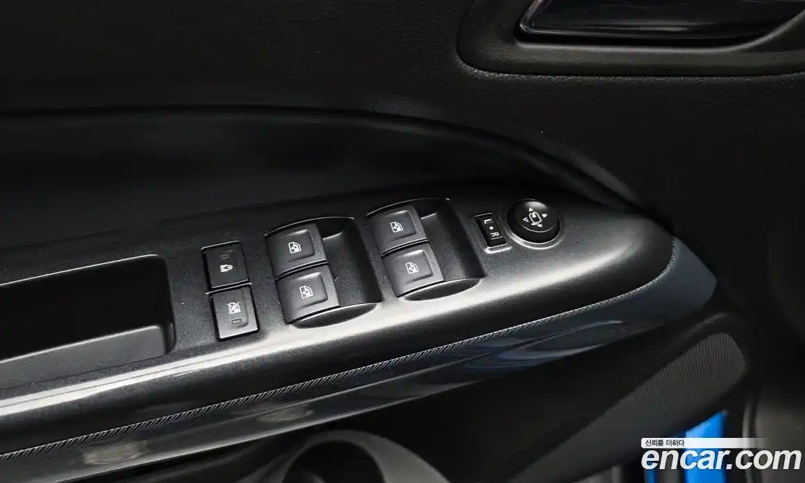 Chevrolet Colorado 2022 3.6 Автомат в Москве № 370355, фото 17