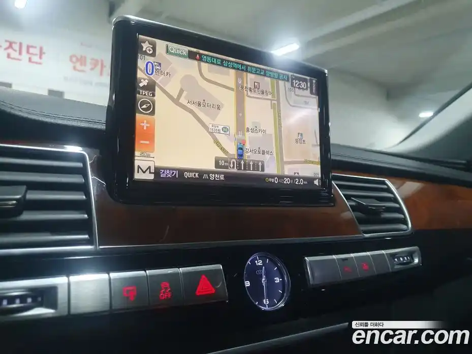 Audi A8 2011 4.2 Автомат в Москве № 373602, фото 12