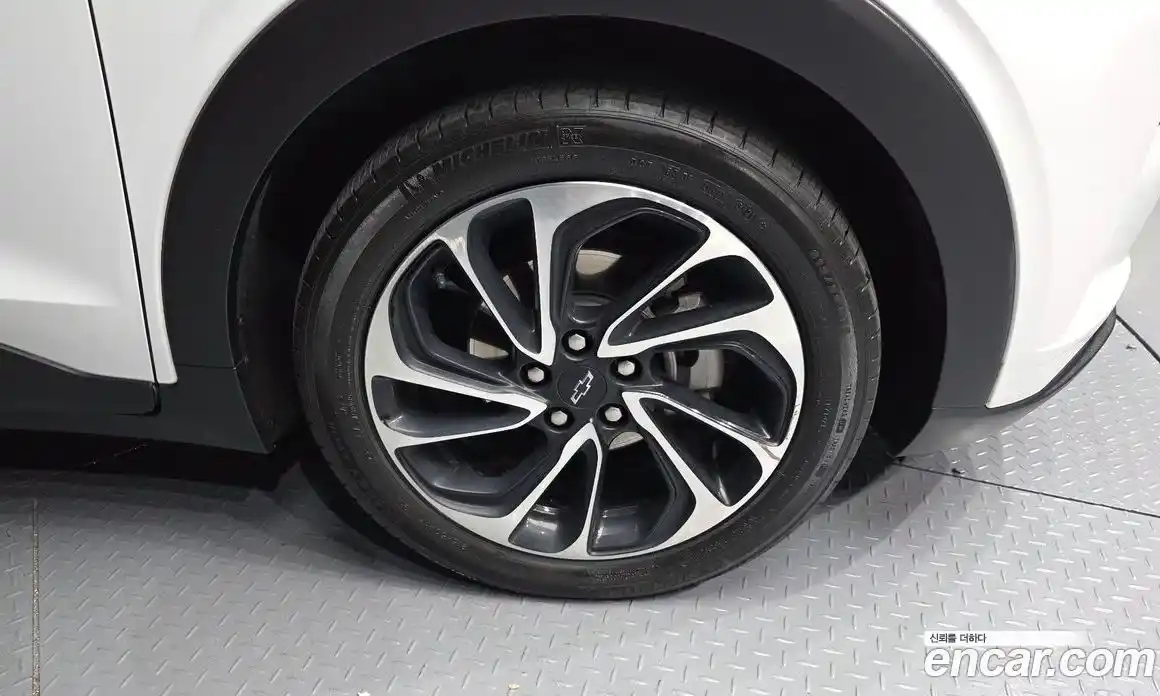 Chevrolet 볼트 EUV 2023 0.2 Автомат в Москве № 37488, фото 9