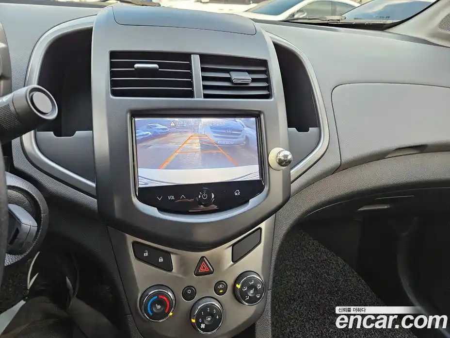 Chevrolet Aveo 2014 1.6 Автомат в Москве № 38286, фото 19