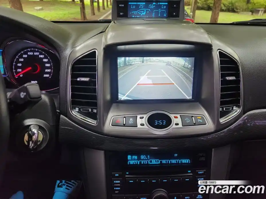 Chevrolet Captiva 2015 2.0 Автомат в Москве № 38703, фото 17