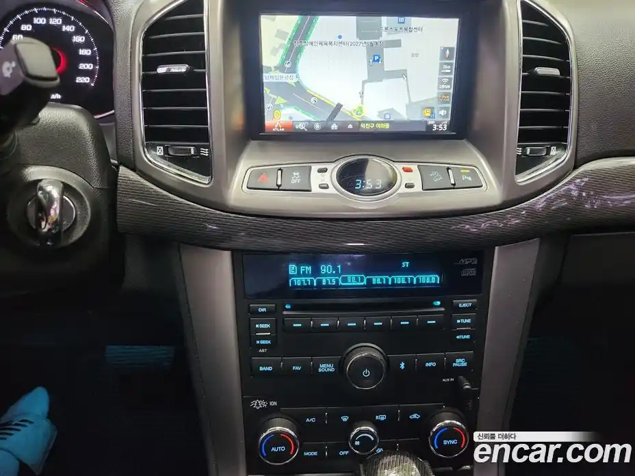 Chevrolet Captiva 2015 2.0 Автомат в Москве № 38703, фото 18