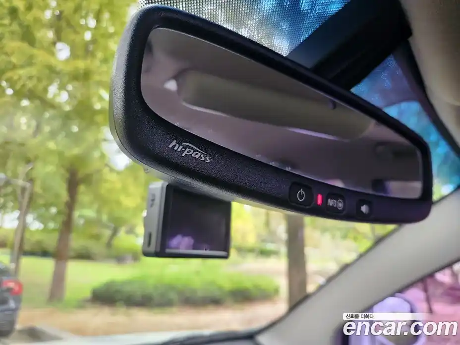 Chevrolet Captiva 2015 2.0 Автомат в Москве № 38703, фото 19