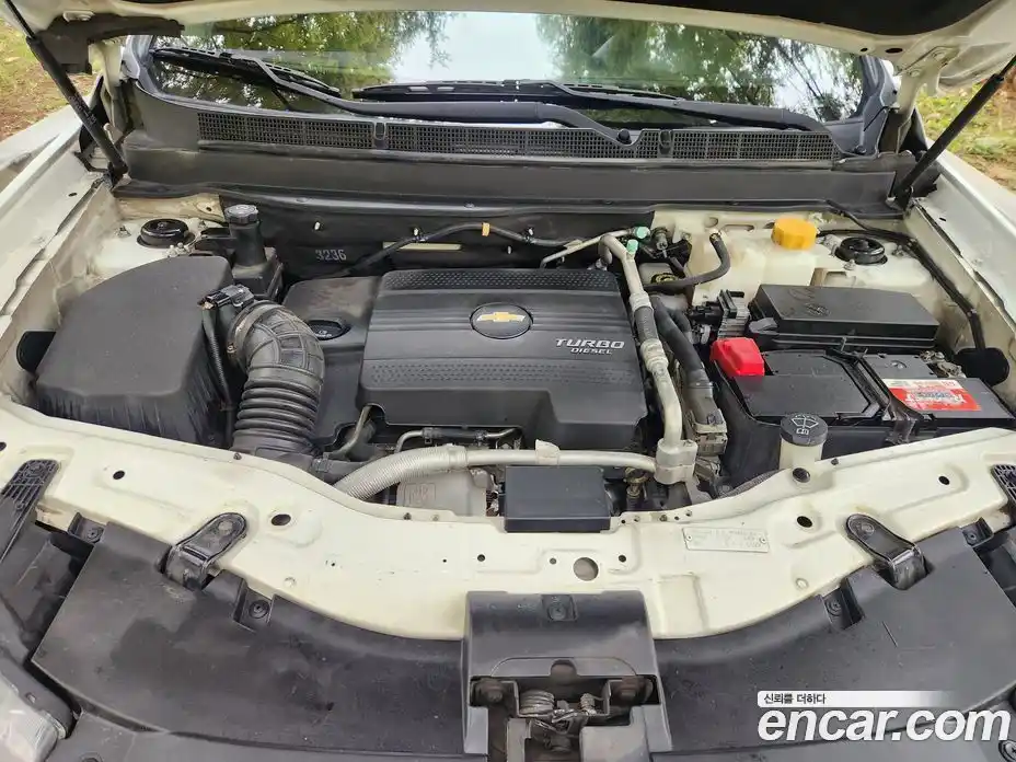 Chevrolet Captiva 2015 2.0 Автомат в Москве № 38703, фото 9