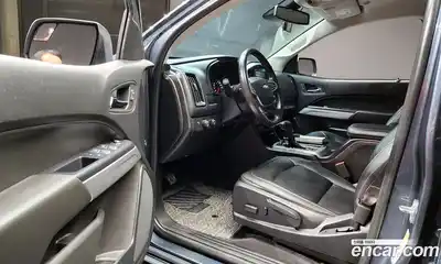 Chevrolet Colorado 2020 3.6 Автомат в Москве № 39728, миниатюра 12