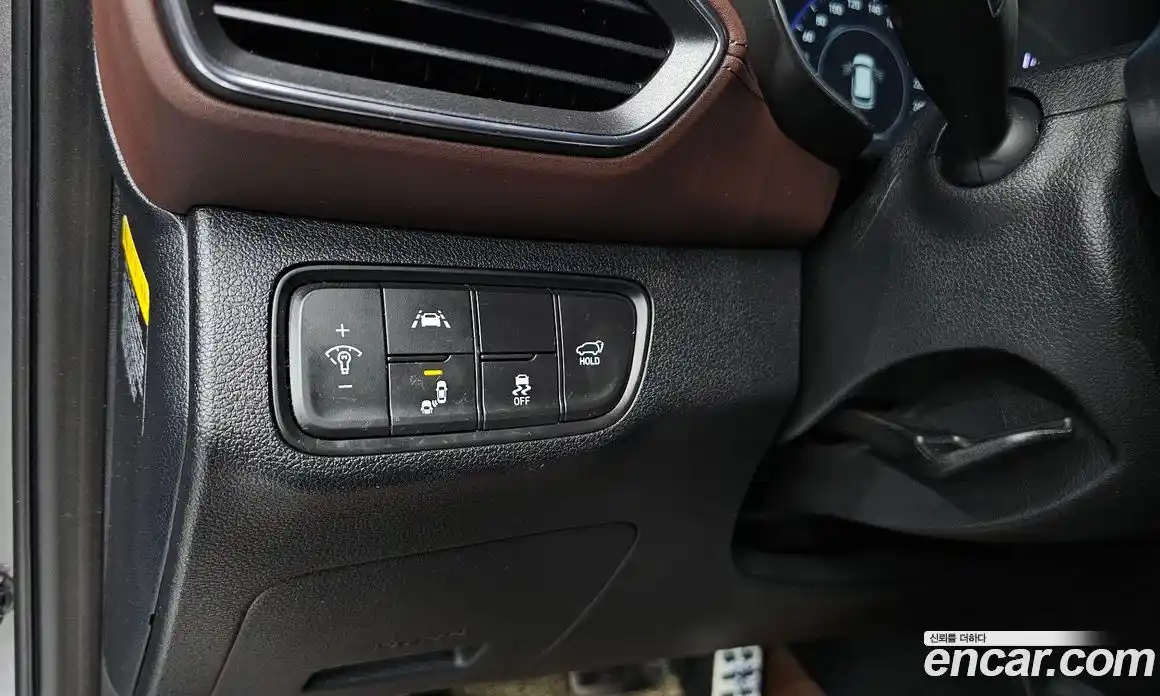 Hyundai Santa Fe 2020 2.0 Автомат в Москве № 399651, фото 15