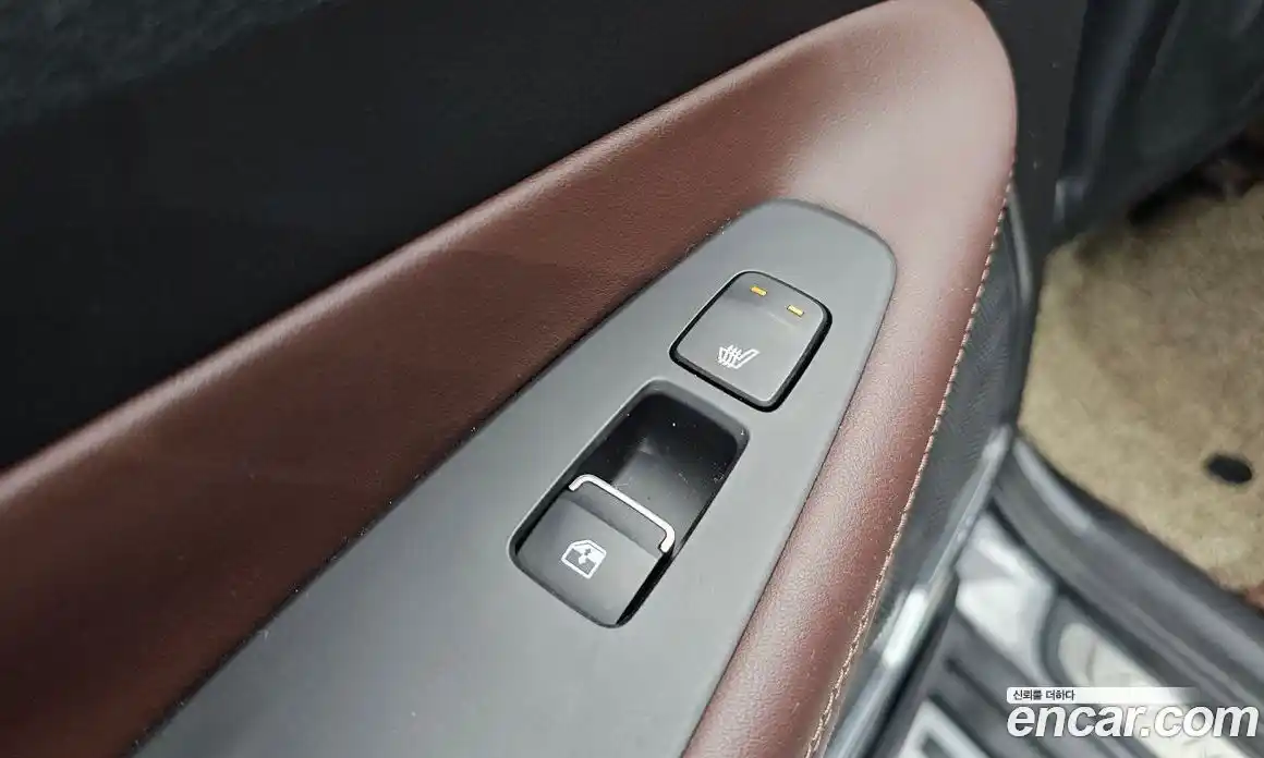 Hyundai Santa Fe 2020 2.0 Автомат в Москве № 399651, фото 18