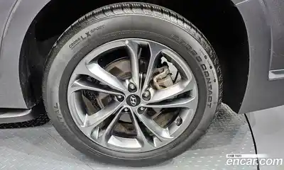 Hyundai Santa Fe 2020 2.0 Автомат в Москве № 399651, миниатюра 5