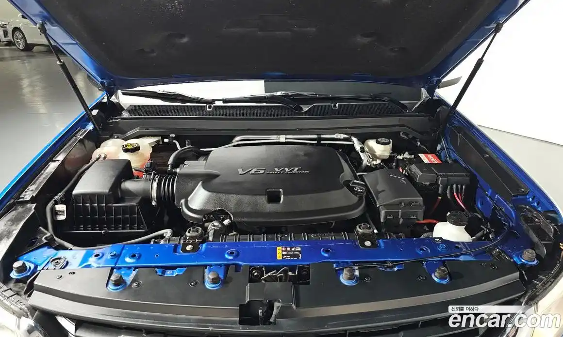 Chevrolet Colorado 2020 3.6 Автомат в Москве № 40020, фото 15