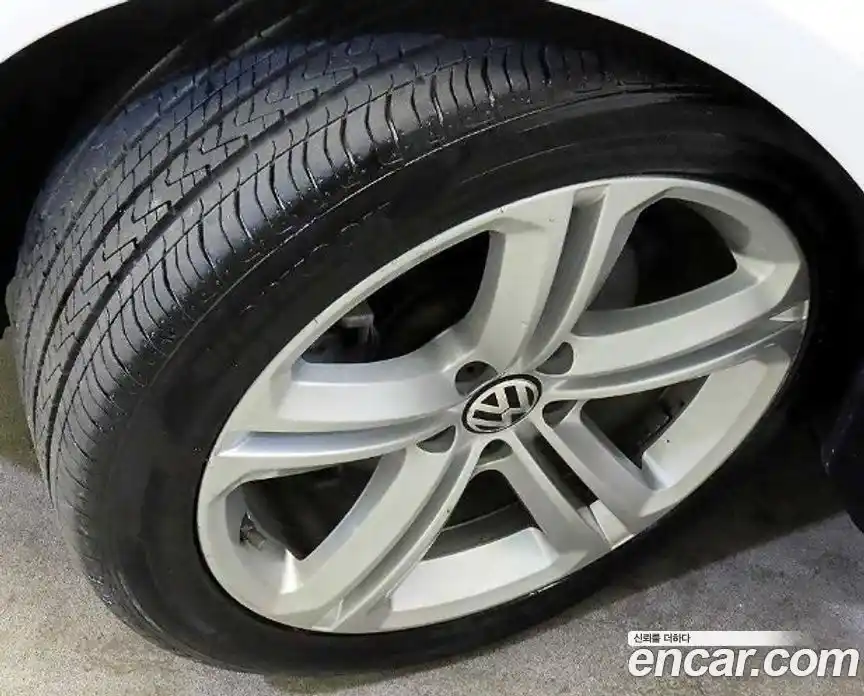 Volkswagen CC 2013 2.0 Автомат в Москве № 401139, фото 18