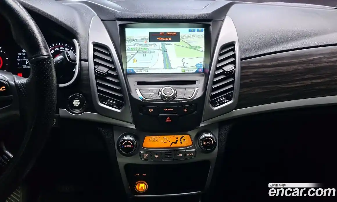 SsangYong Korando 2016 2.2 Автомат в Москве № 408672, фото 15