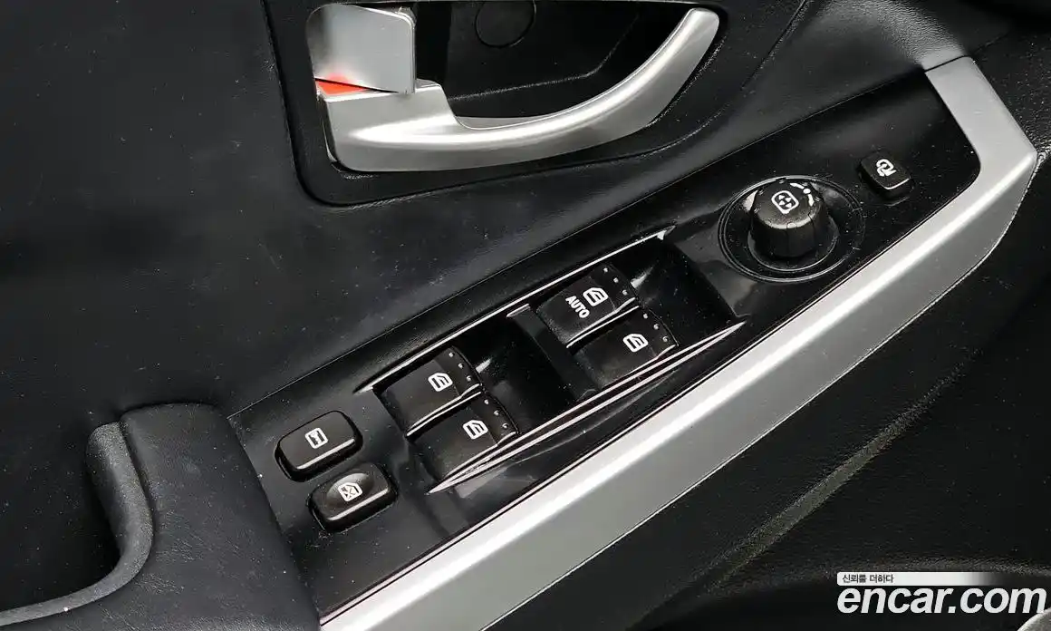 SsangYong Korando 2015 2.0 Автомат в Москве № 409072, фото 18