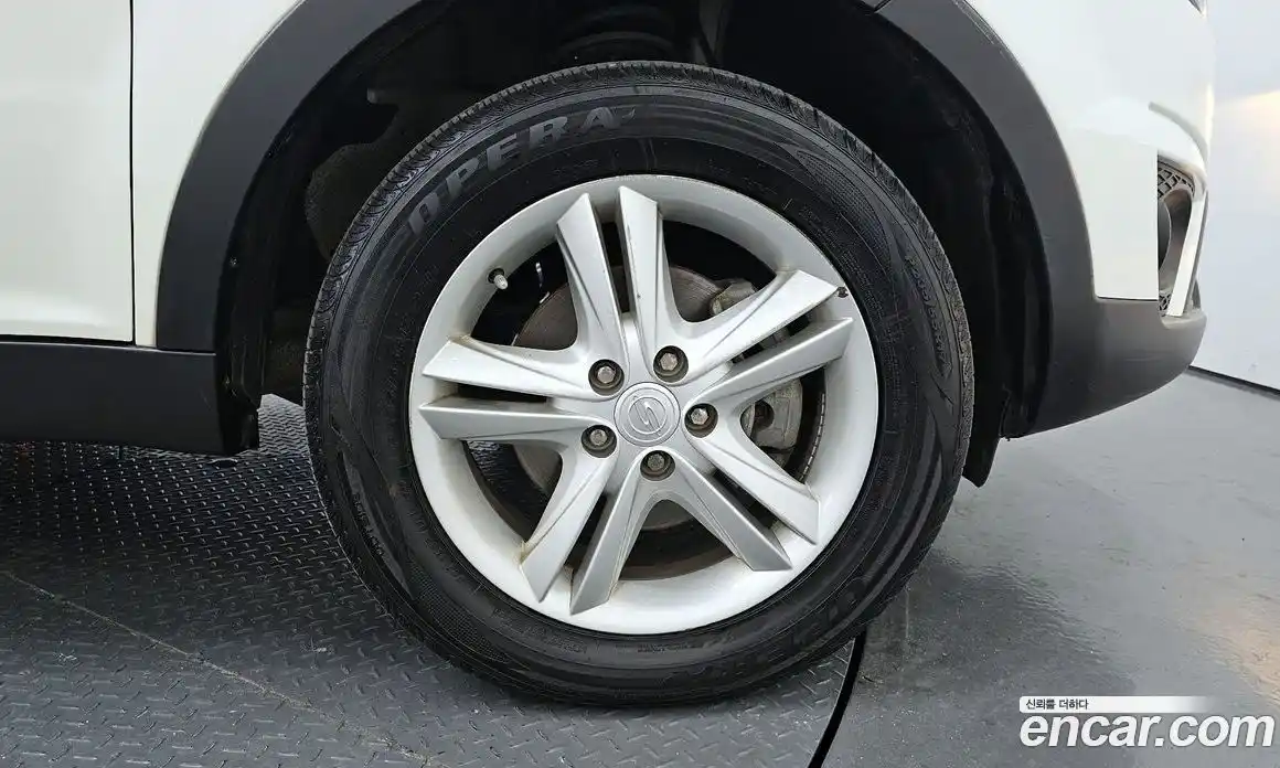 SsangYong Korando 2015 2.0 Автомат в Москве № 409072, фото 5