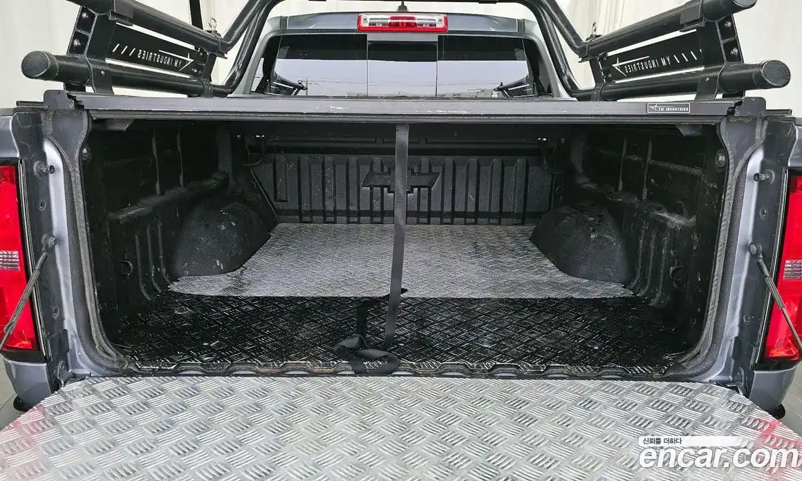 Chevrolet Colorado 2022 3.6 Автомат в Москве № 411029, фото 20