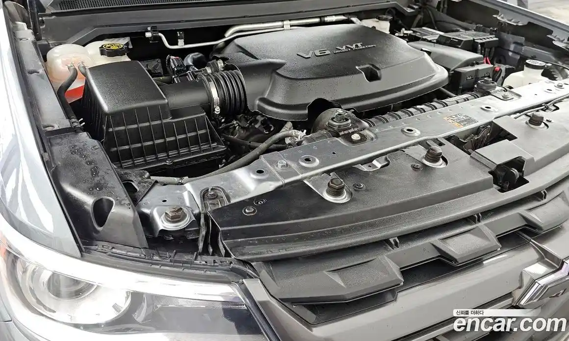 Chevrolet Colorado 2022 3.6 Автомат в Москве № 411029, фото 6