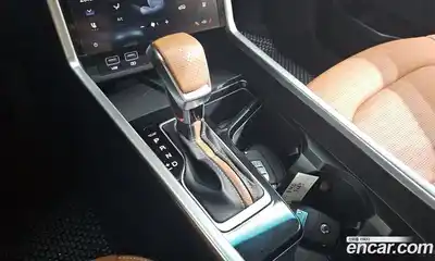 SsangYong Torres 2023 1.5 Автомат в Москве № 420044, миниатюра 9