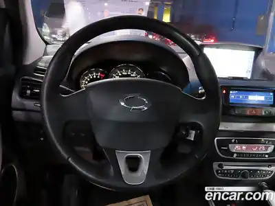 Renault SM3 2010 1.6 Автомат в Москве № 424324, миниатюра 11