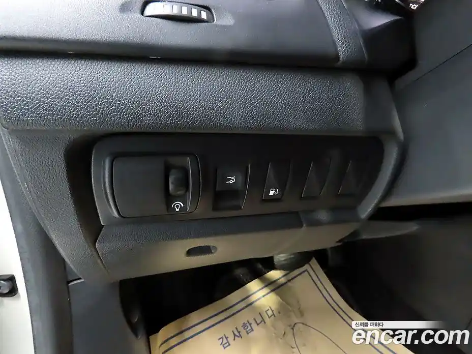 Renault SM3 2010 1.6 Автомат в Москве № 424324, фото 16