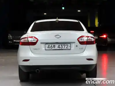 Renault SM3 2010 1.6 Автомат в Москве № 424324, миниатюра 3