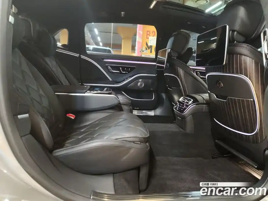 Mercedes-Benz S-Class 2024 4.0 Автомат в Москве № 426956, фото 6