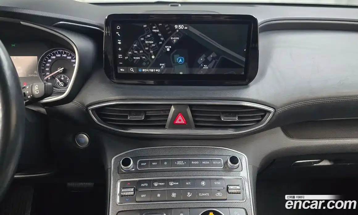 Hyundai Santa Fe 2021 2.2 Автомат в Москве № 450113, фото 16