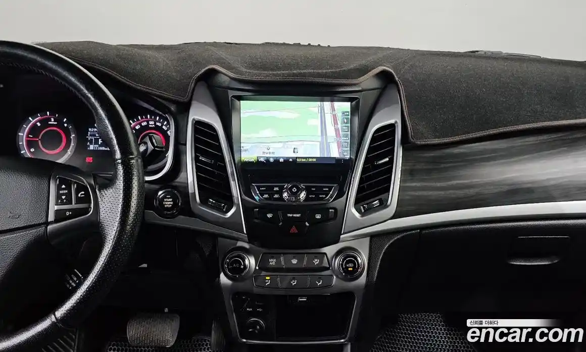 SsangYong Korando 2016 2.2 Автомат в Москве № 454283, фото 17