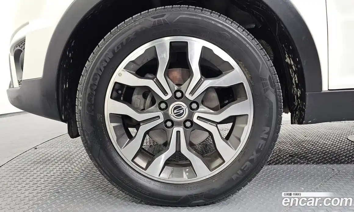 SsangYong Korando 2016 2.2 Автомат в Москве № 454283, фото 5