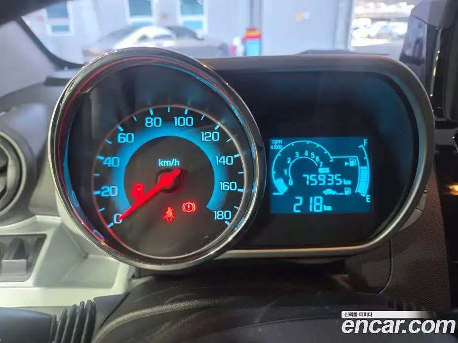 Chevrolet Spark 2014 1.0 Автомат в Москве № 461044, фото 12