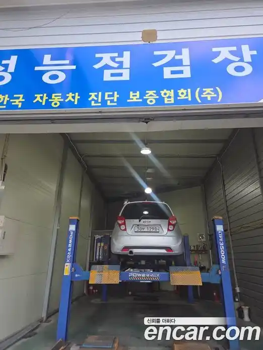 Chevrolet Spark 2014 1.0 Автомат в Москве № 461044, фото 16