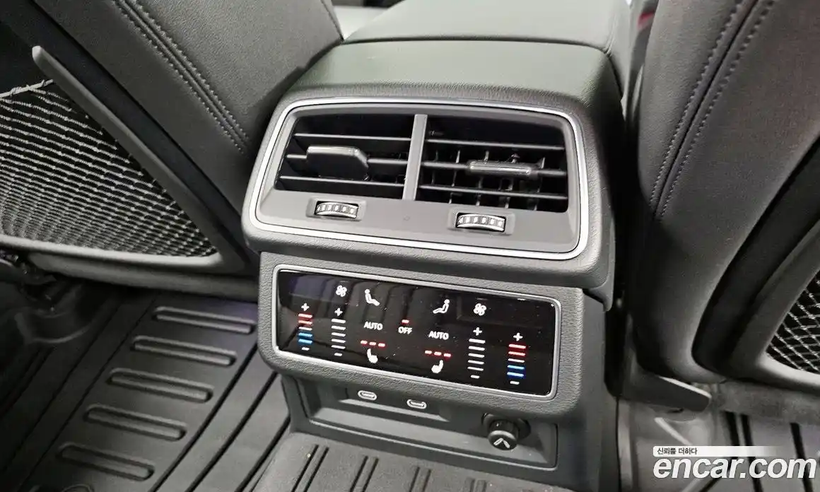 Audi A6 2022 2.0 Автомат в Москве № 468663, фото 19