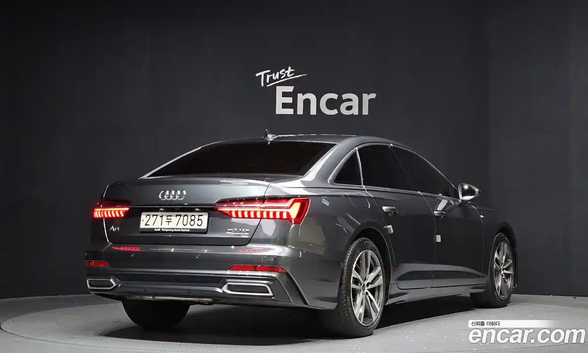 Audi A6 2022 2.0 Автомат в Москве № 468663, фото 2