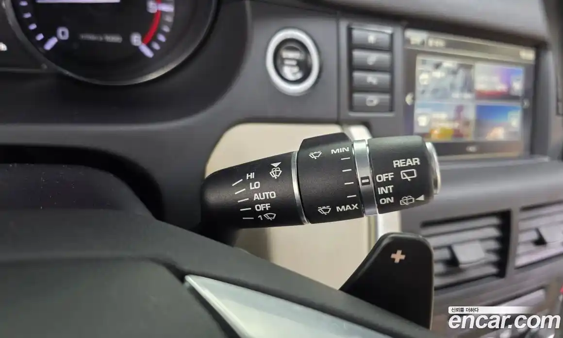 Land Rover Discovery Sport 2015 2.2 Автомат в Москве № 471402, фото 18