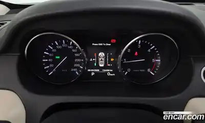 Land Rover Discovery Sport 2015 2.2 Автомат в Москве № 471402, миниатюра 8