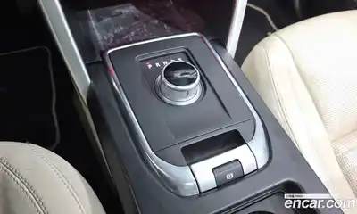 Land Rover Discovery Sport 2015 2.2 Автомат в Москве № 471402, миниатюра 9