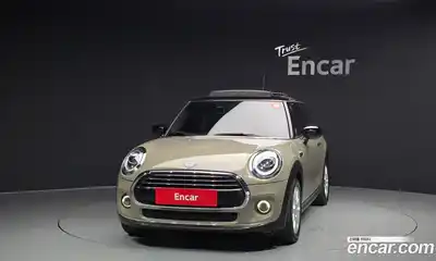 Mini Cooper 2021 1.5 Автомат в Москве № 471960, миниатюра 3