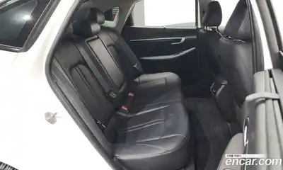 Hyundai Sonata 2024 1.6 Автомат в Москве № 48766, миниатюра 9