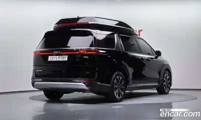 Kia Canival 2023 3.5 Автомат в Москве № 51019, миниатюра 2