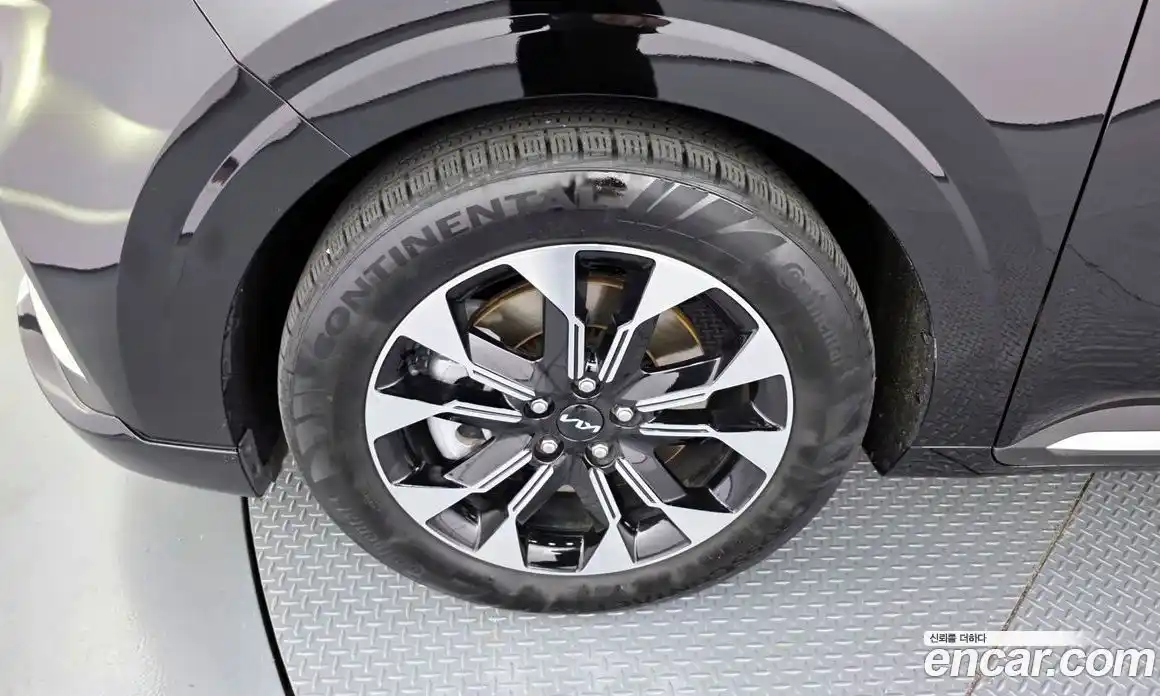 Kia Canival 2023 3.5 Автомат в Москве № 51019, фото 5