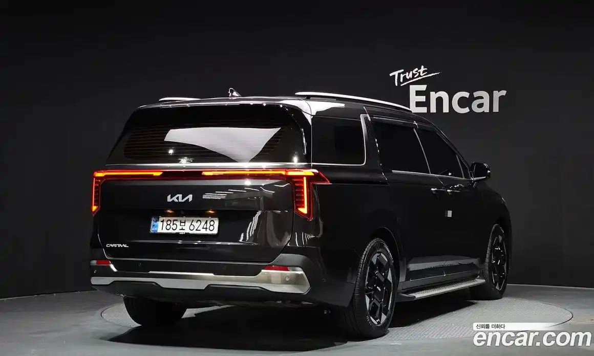 Kia Canival 2025 3.5 Автомат в Москве № 53337, фото 12