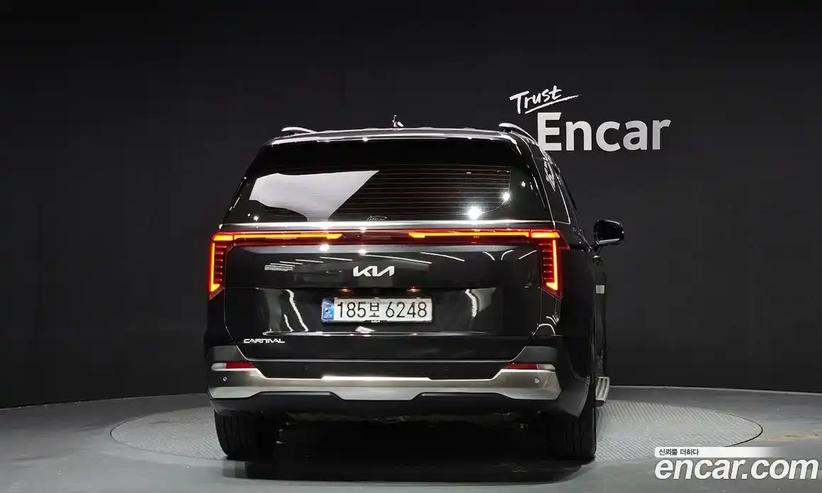 Kia Canival 2025 3.5 Автомат в Москве № 53337, фото 18