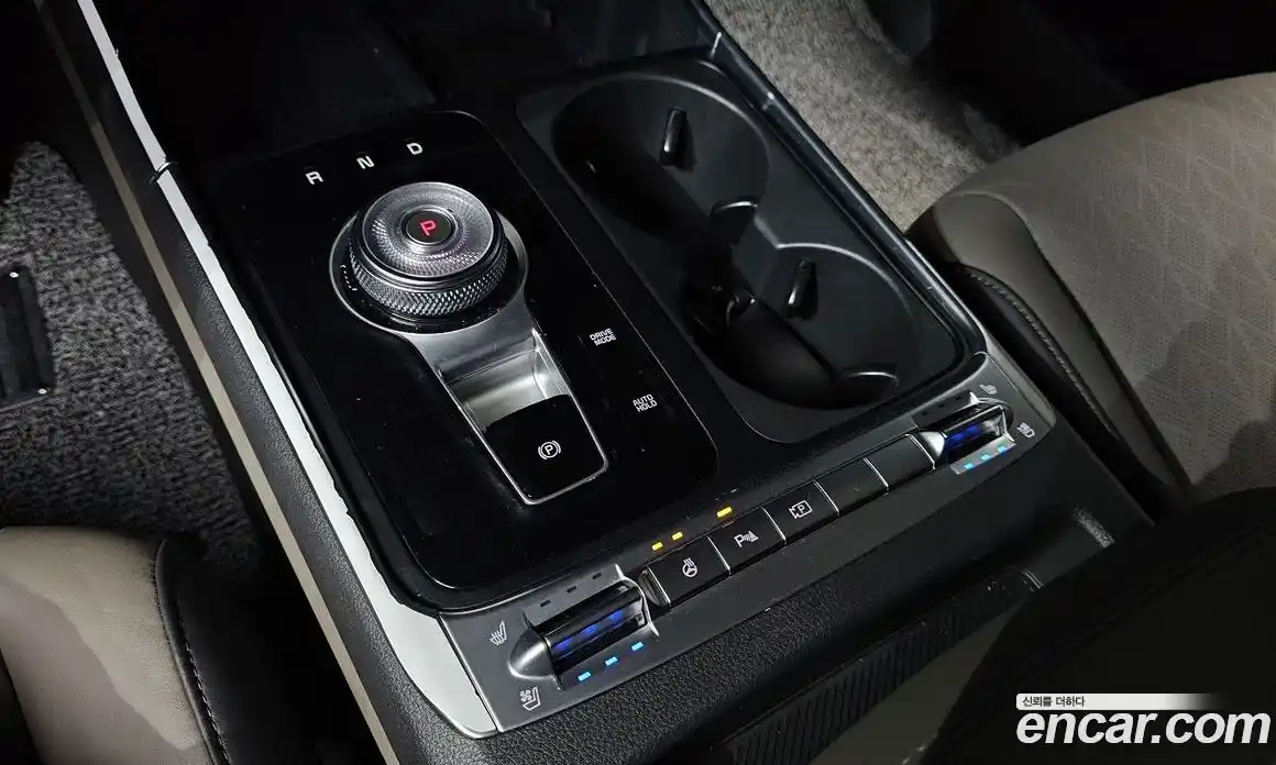 Kia Canival 2025 3.5 Автомат в Москве № 53337, фото 20