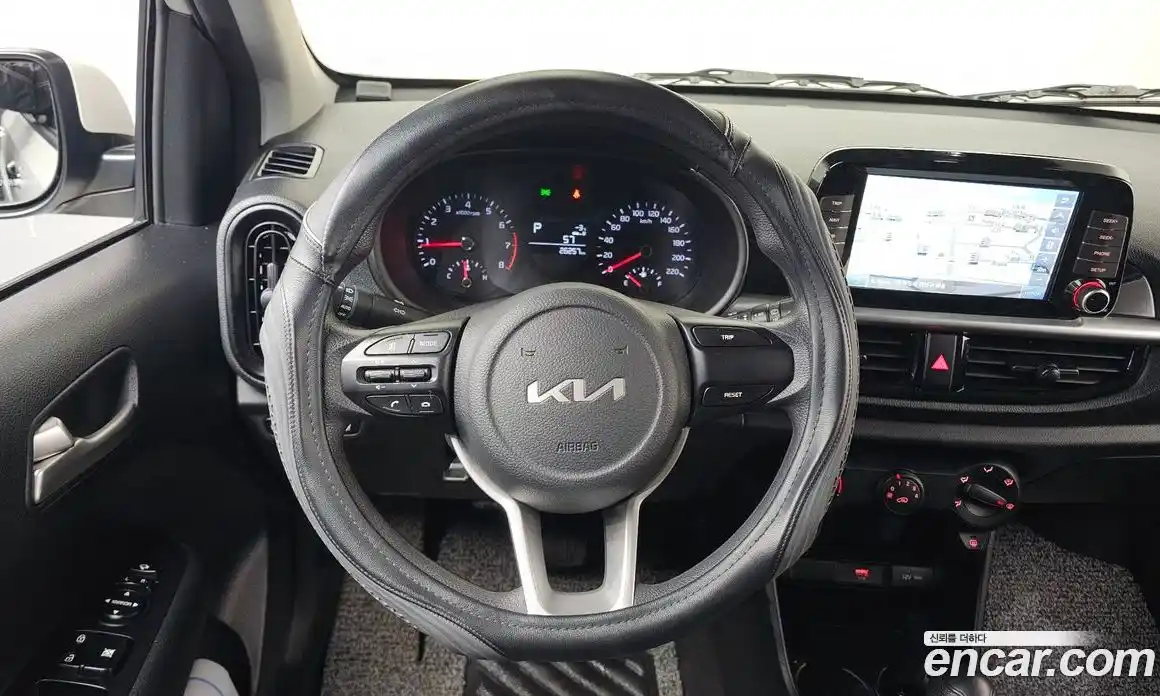 Kia Morning 2022 1.0 Автомат в Москве № 55672, фото 14