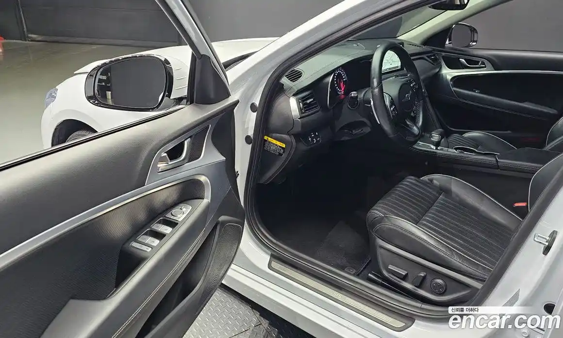 Genesis G70 2018 2.0 Автомат в Москве № 57156, фото 20