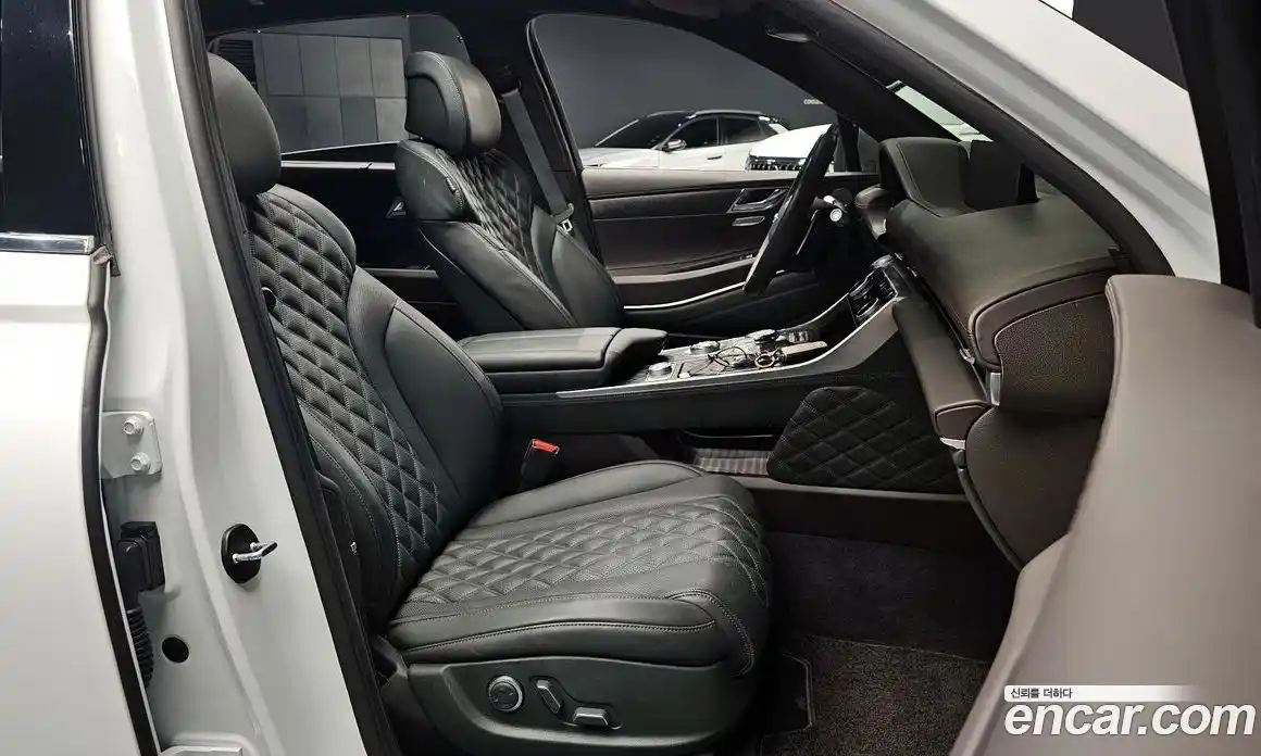 Genesis GV80 2023 2.5 Автомат в Москве № 58269, фото 11